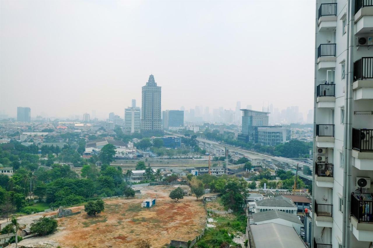 Elegant And Modern 2Br Apartment At Signature Park Grande By Travelio Jakarta Exterior foto